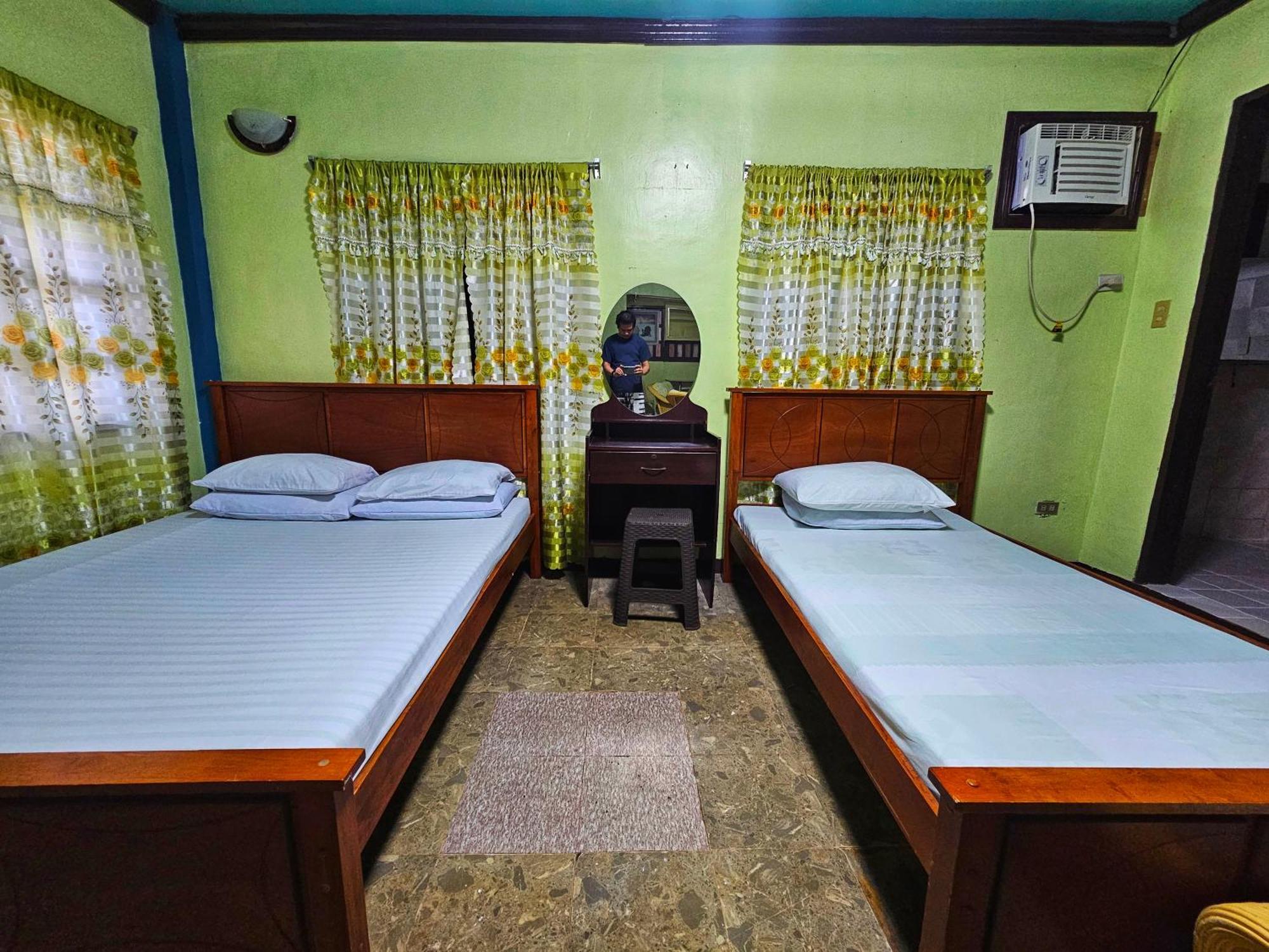 Bohol Sea Breeze Cottages And Resort Tawala  Exterior foto