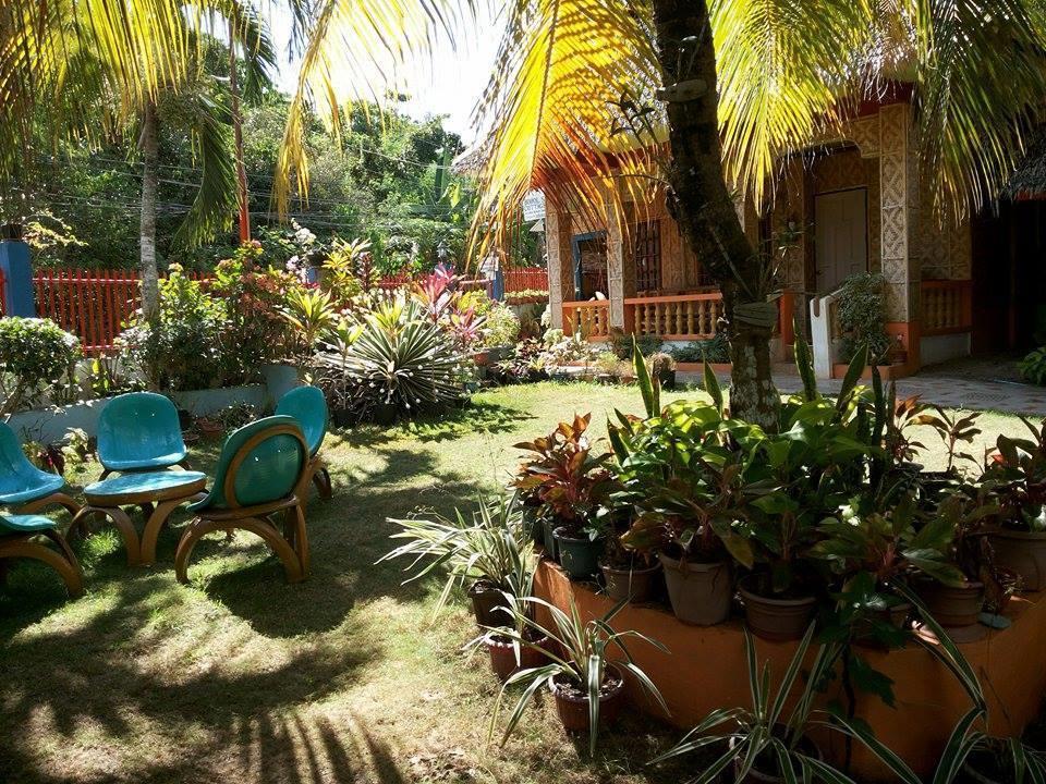 Bohol Sea Breeze Cottages And Resort Tawala  Exterior foto